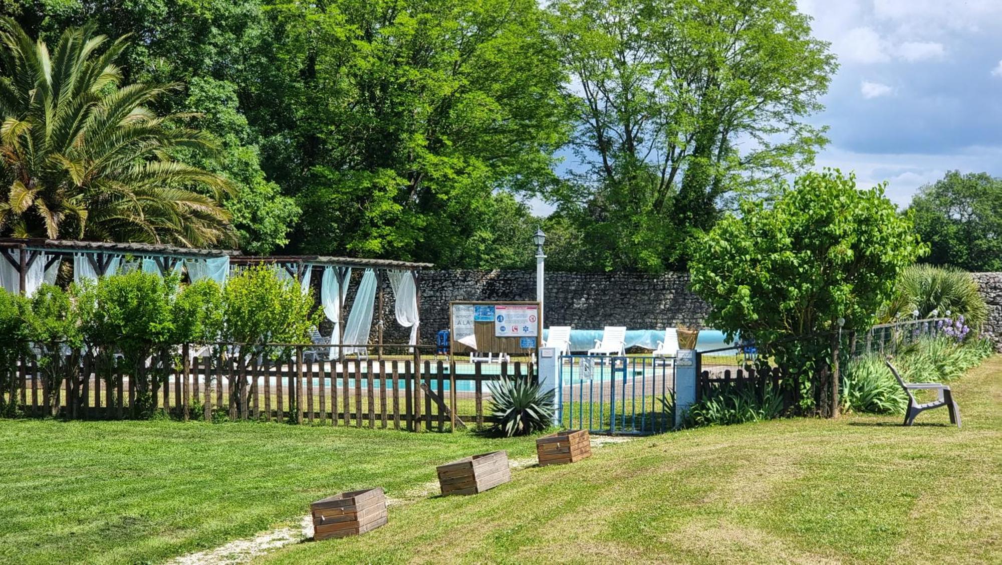 Saint-Just-Luzac Domaine De Rochebonneヴィラ エクステリア 写真